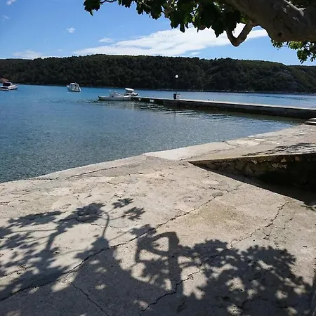 Marta 아파트 Kampor